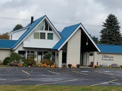 DiStasio Funeral Chapel