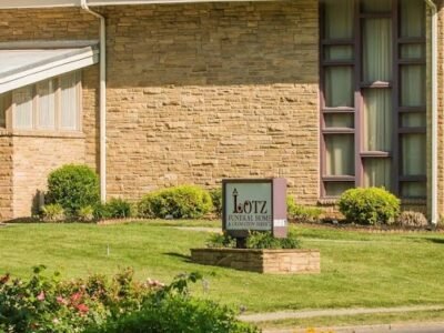 Lotz Funeral Home - Roanoke