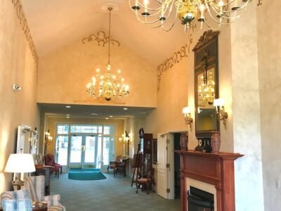 Washburn-McReavy Holcomb-Henry-Boom-Purcell Shoreview Funeral Chapel