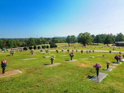 Forestlawn Gardens