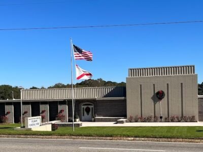 Holman Funeral Home of Ozark