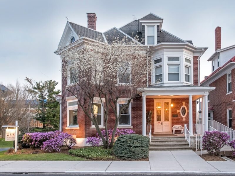 Robert C Weir Funeral Home in Allentown,, PA