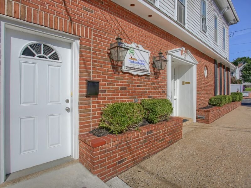 Smedley-Finkenbinder Funeral Home & Crematory