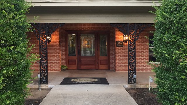 Cole Funeral Home
