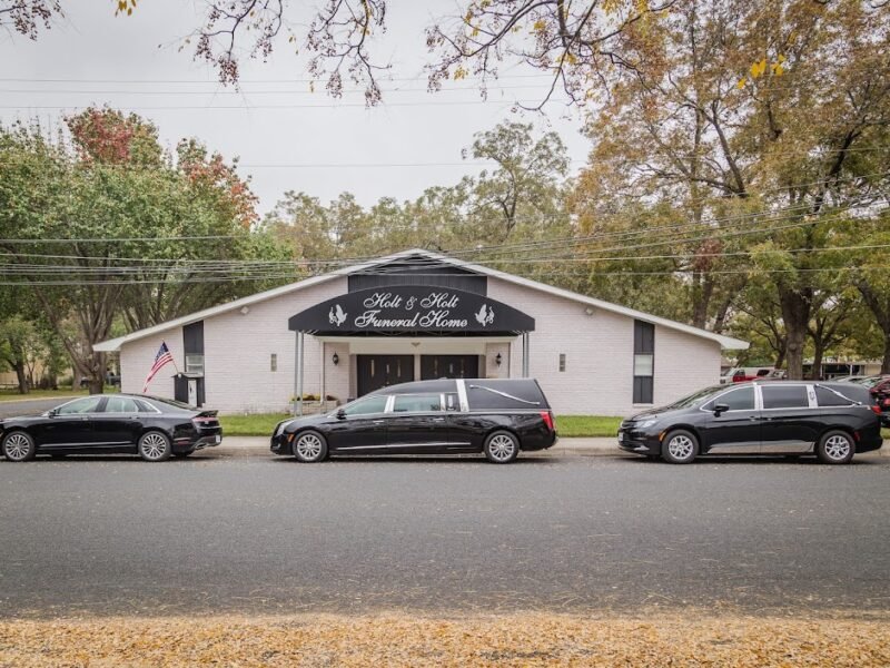 Holt & Holt Funeral Home