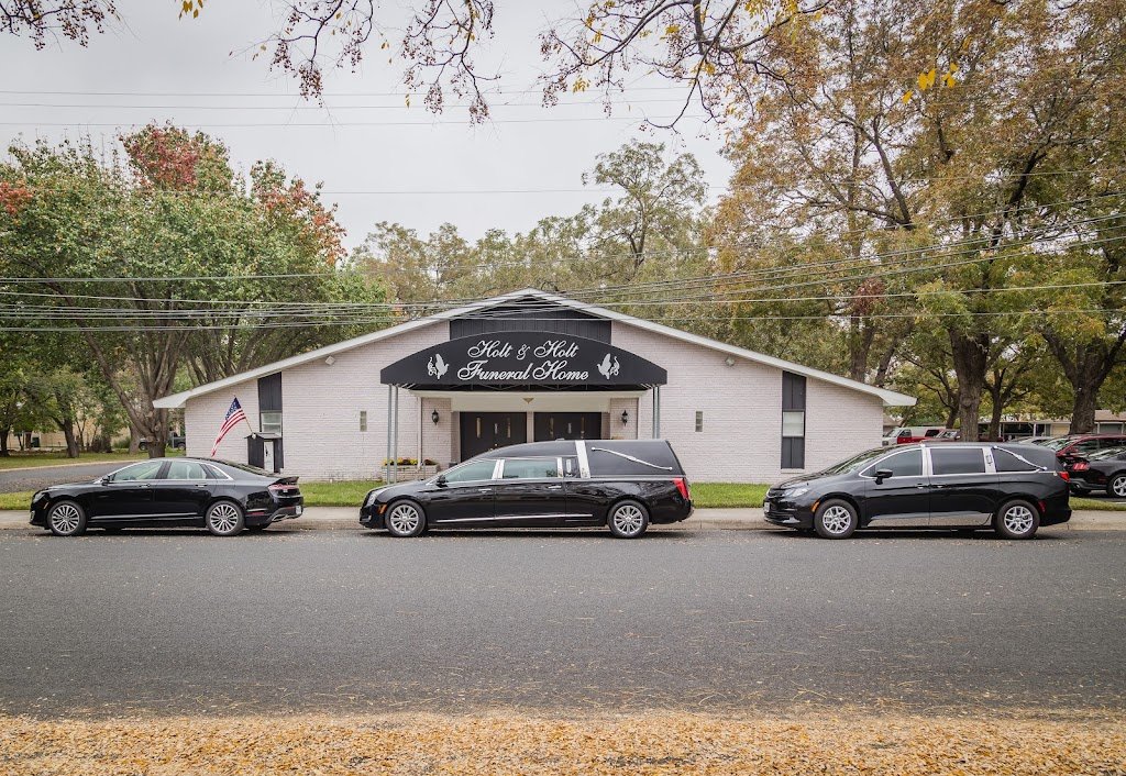 Holt & Holt Funeral Home - Funeral Homes Listings