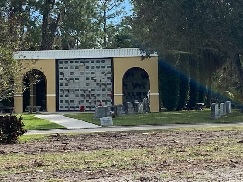 Palm Royale Funeral Home & Cemetery