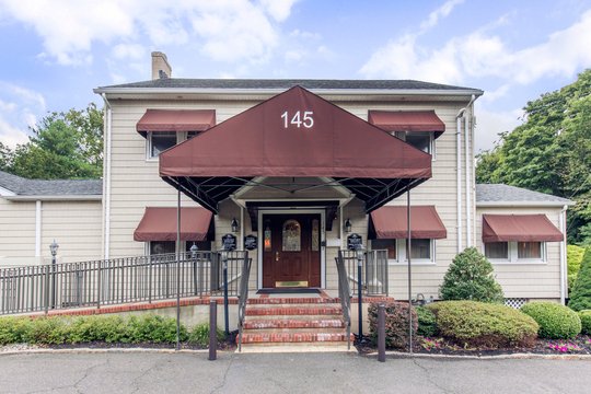 Quinn-Hopping Funeral Home