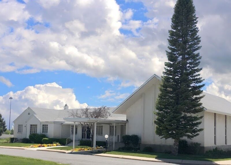 Lindquist's Clearfield Mortuary