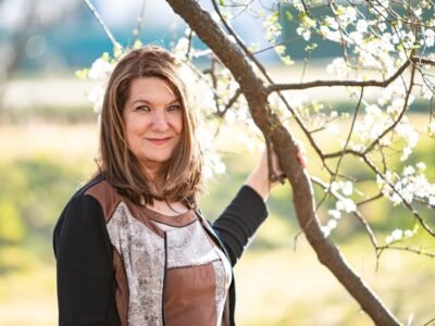 Trauerrednerin Wien, Monika Halvax