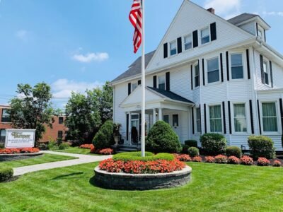 H. L. Farmer & Sons Bradford Funeral Home