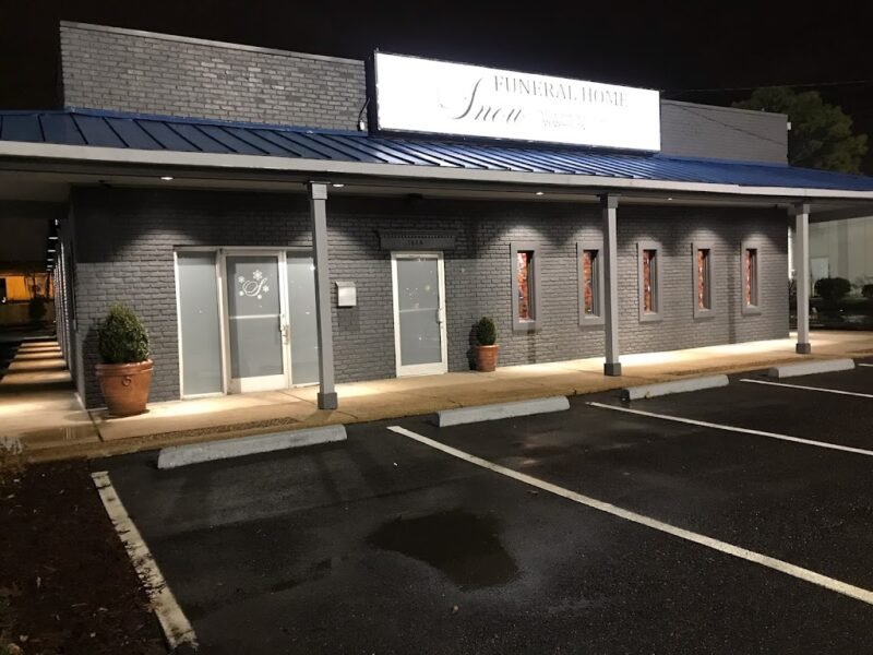 Snow Funeral Home