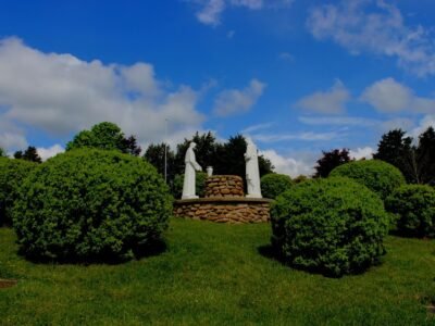 Snyder's Memorial Gardens, Funeral Home