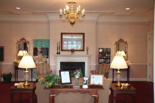 Woody Funeral Home-Atlee Chapel