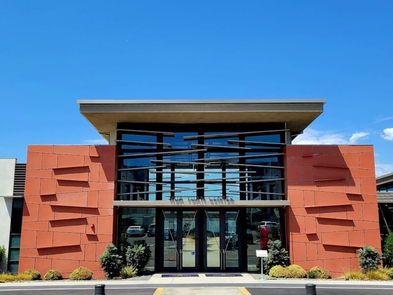 Hua Yuan Center