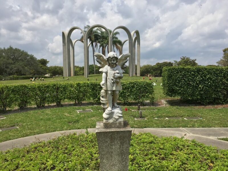 Vista Memorial Gardens