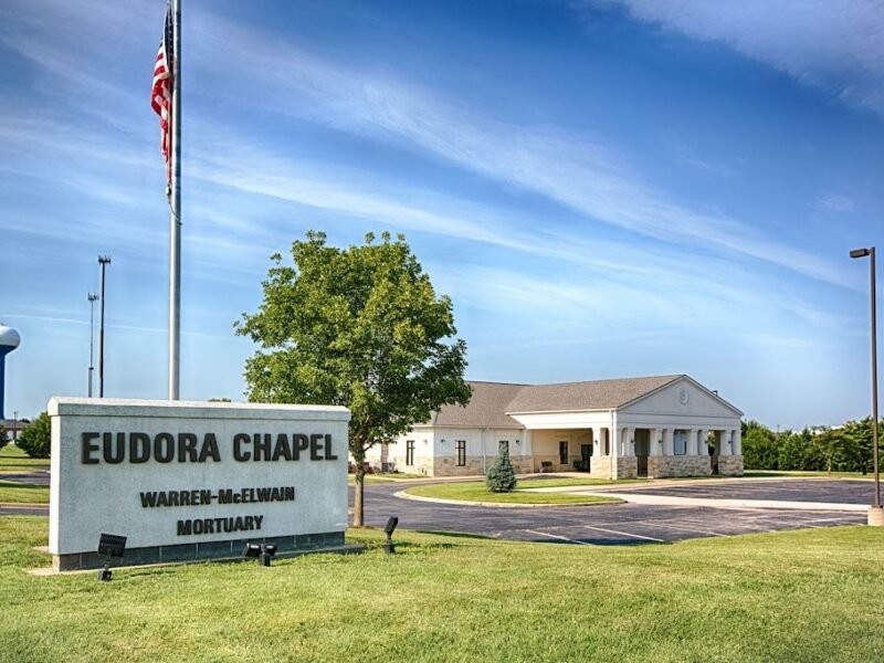 Warren-McElwain Mortuary - Eudora Chapel