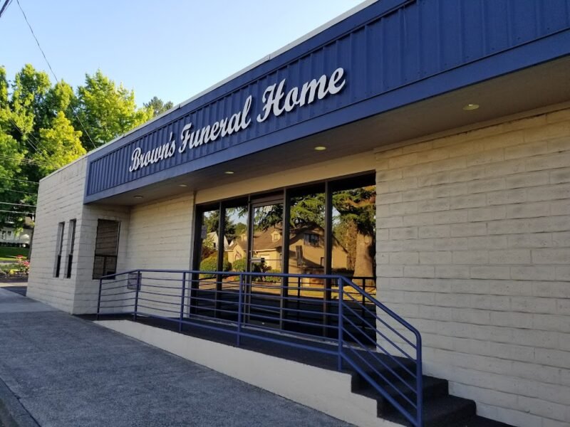 Brown's Funeral Home & Cremation Services