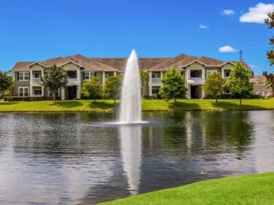 Oakleaf Plantation Apartments