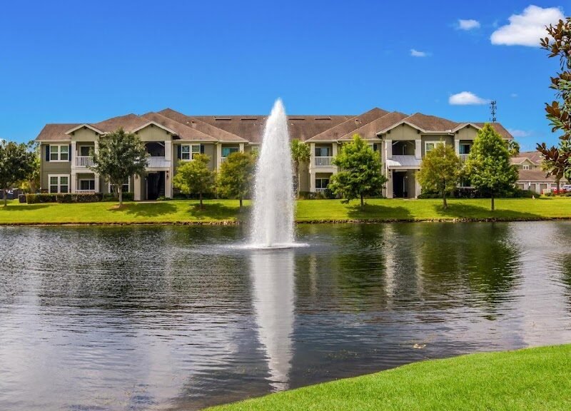 Oakleaf Plantation Apartments