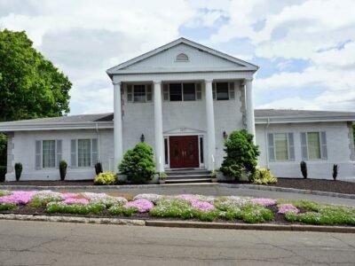 Commerce Hill Radozycki Dougiello Funeral Home