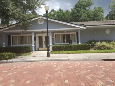 Goldens Funeral Home Inc