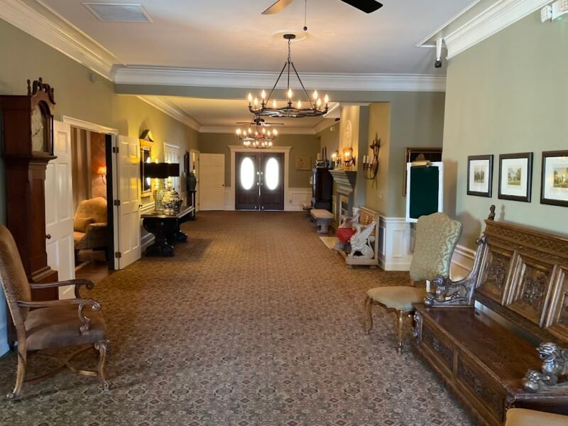 Maurice L Knee Ltd Funeral Home