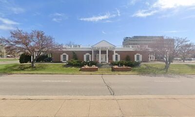 Roseville Memorial Chapel
