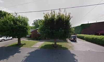 Hellum Funeral Home Inc