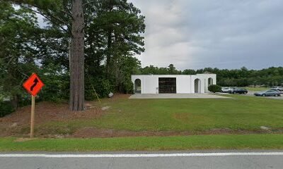 Munden Funeral Home (Forest Oaks Memorial Gardens)