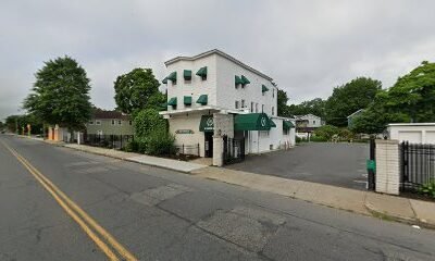 Henderson's Funeral Home Inc