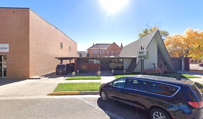 Holt Family Funeral Home