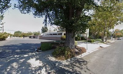 Franklin and Downs Funeral Homes (Colonial Chapel)
